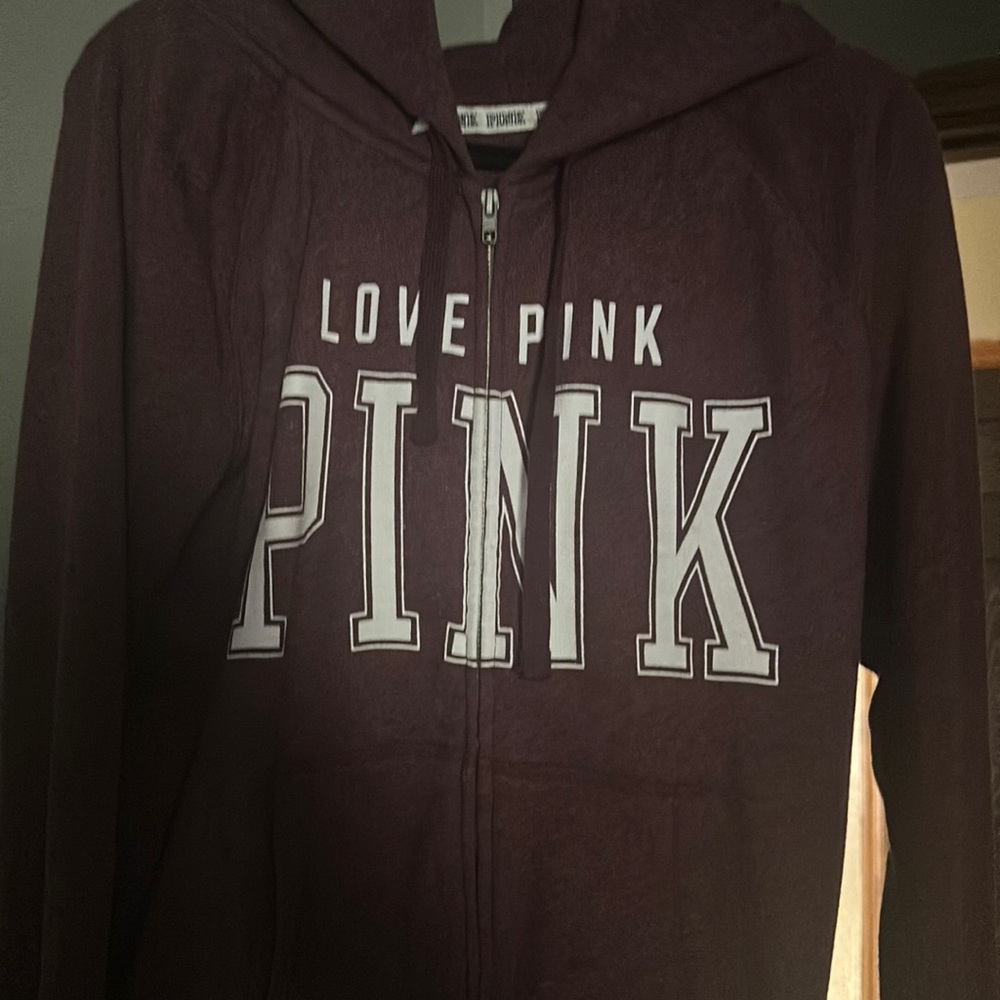 Pink outfit burgundy color